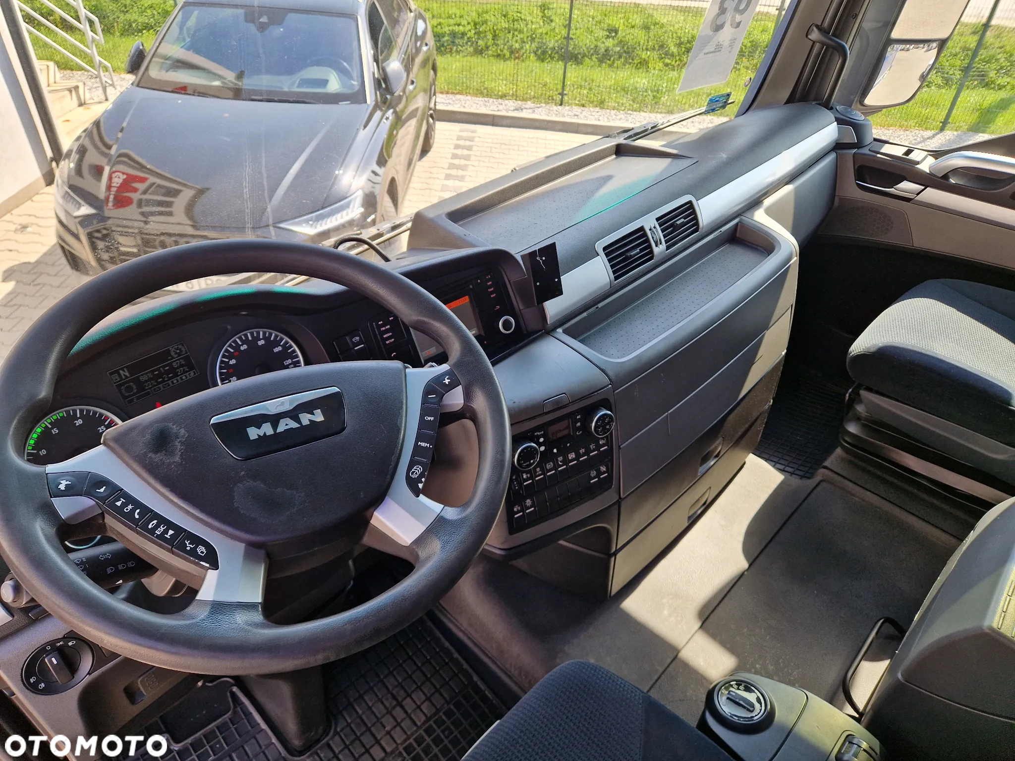 MAN TGX 18.440 LOWDECK - 6