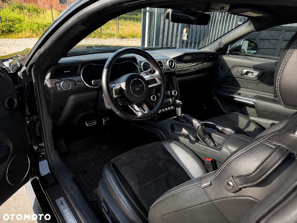 Ford Mustang 5.0 V8 GT - 12