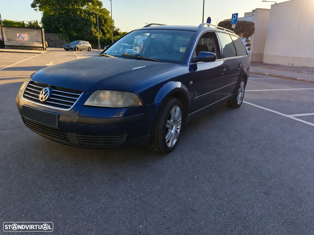 VW Passat Variant 1.9 TDi Highline - 1