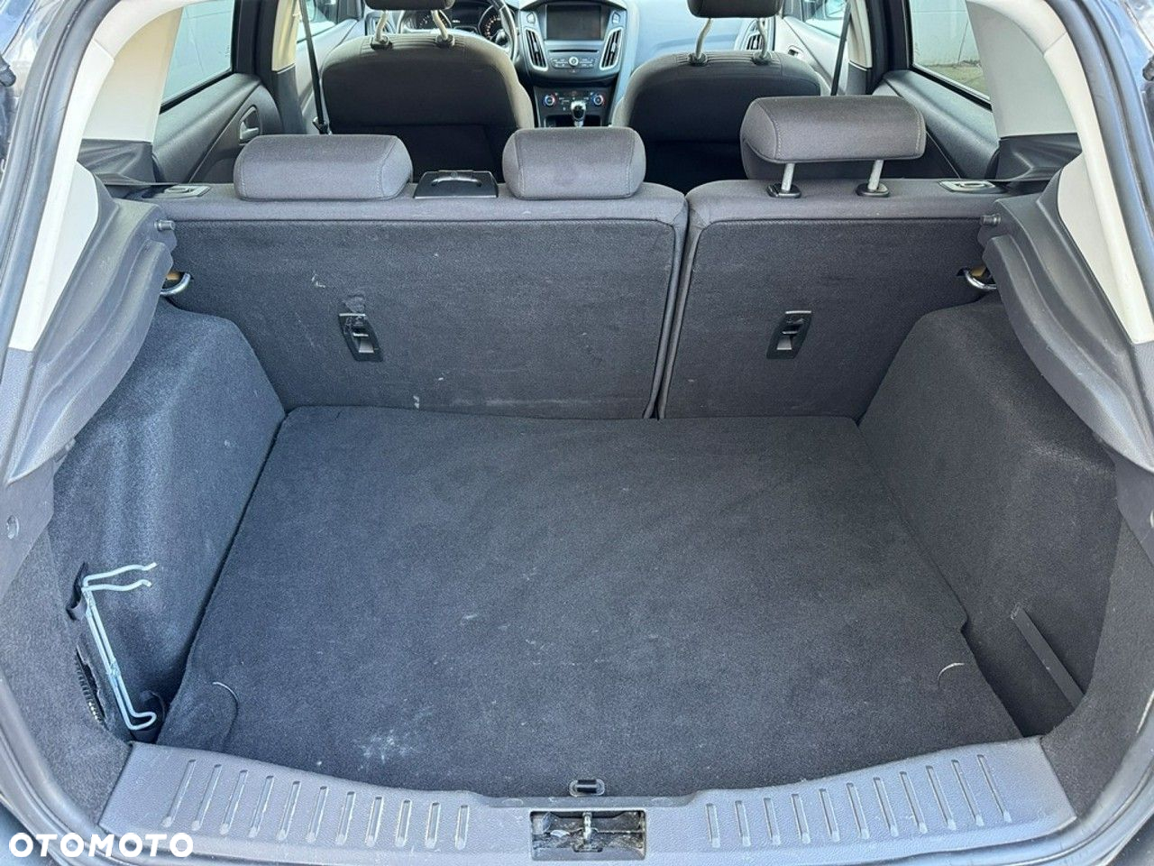 Ford Focus - 24