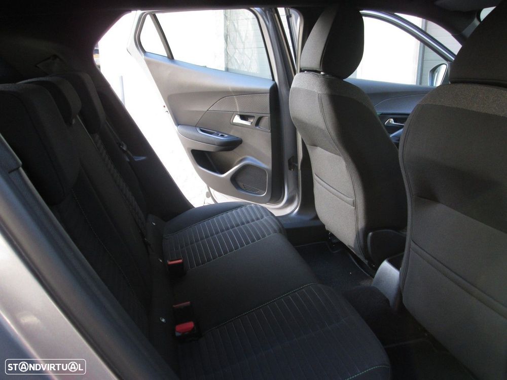 Peugeot 2008 1.2 PureTech Active - 24