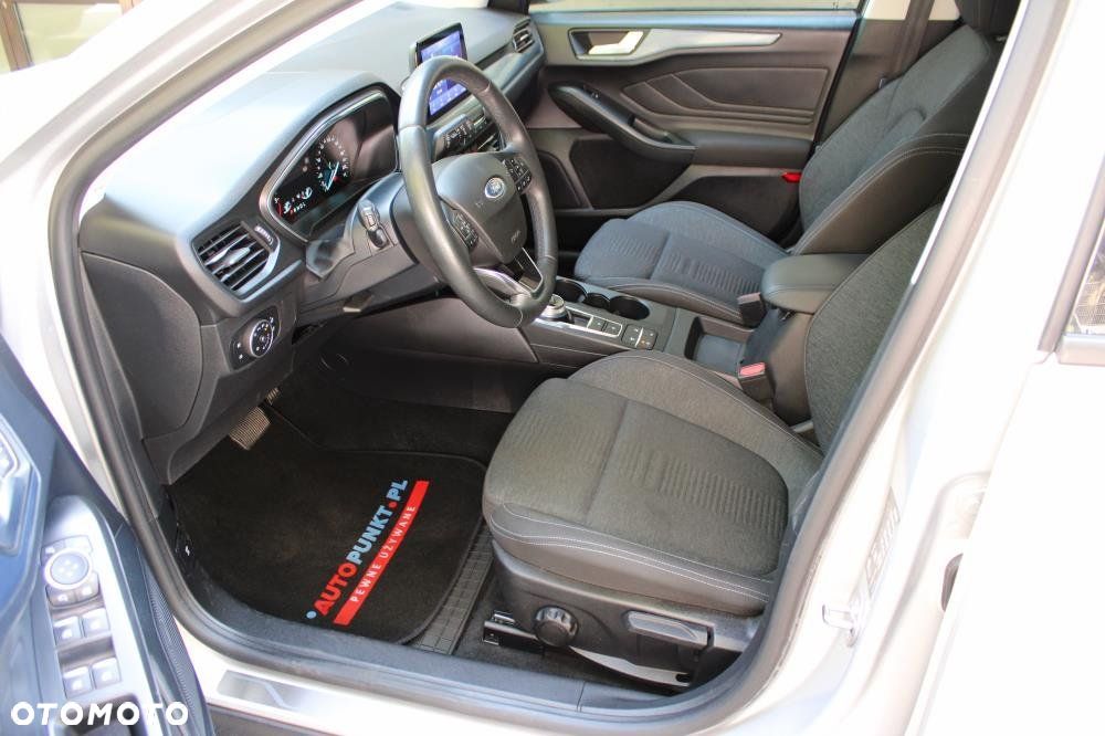 Ford Focus - 11