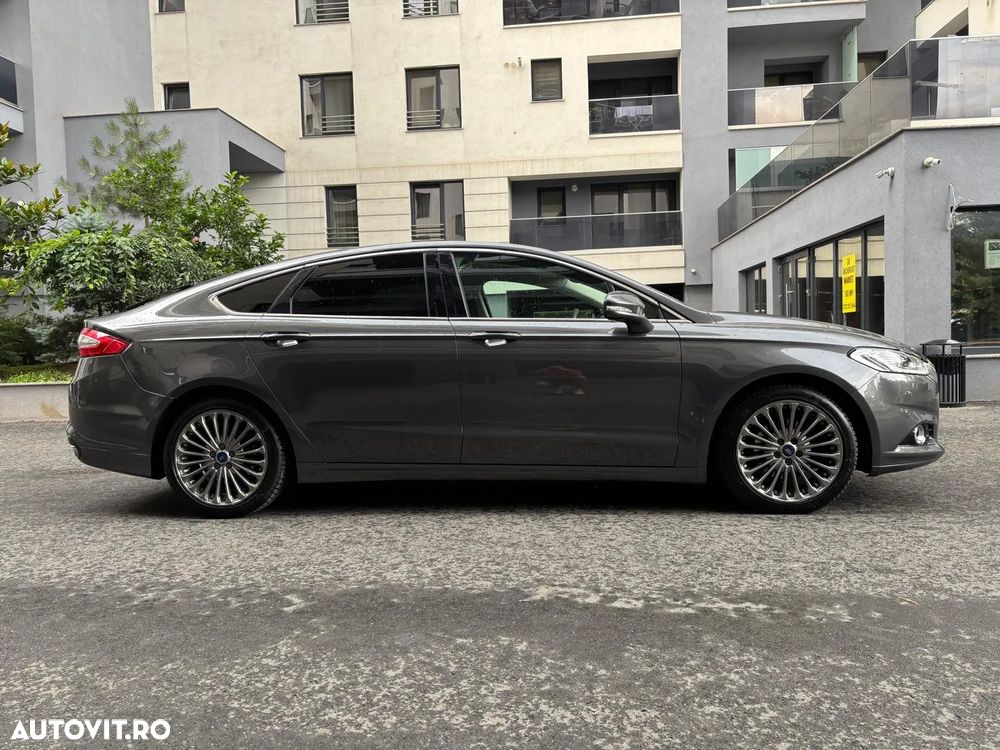Ford Mondeo 2.0 TDCi Powershift AWD Titanium - 6