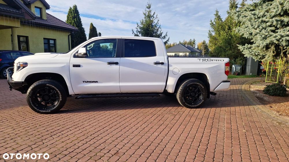 Toyota Tundra - 8