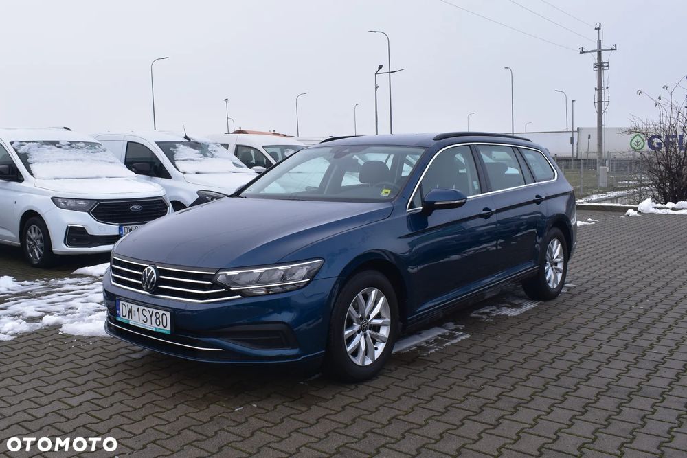 Volkswagen Passat Variant 2.0 TDI EVO Business DSG - 3