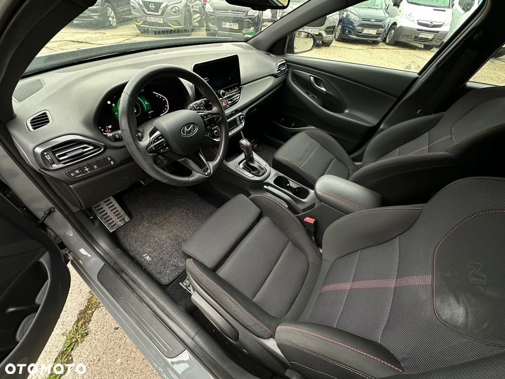 Hyundai i30 1.5 T-GDI 48V-Hybrid DCT N-Line - 13