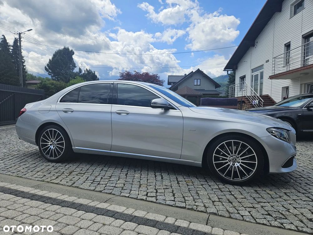 Mercedes-Benz Klasa E 220 d 9G-TRONIC - 8