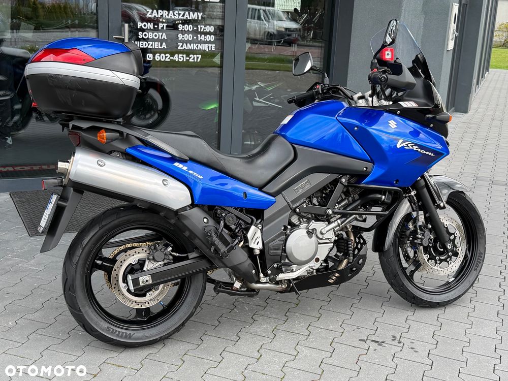 Suzuki V-STROM - 4