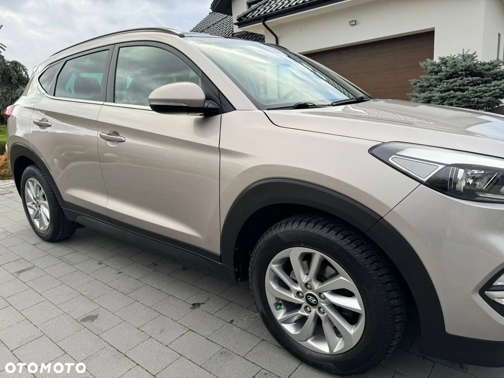 Hyundai Tucson blue 1.7 CRDi 2WD Trend - 40