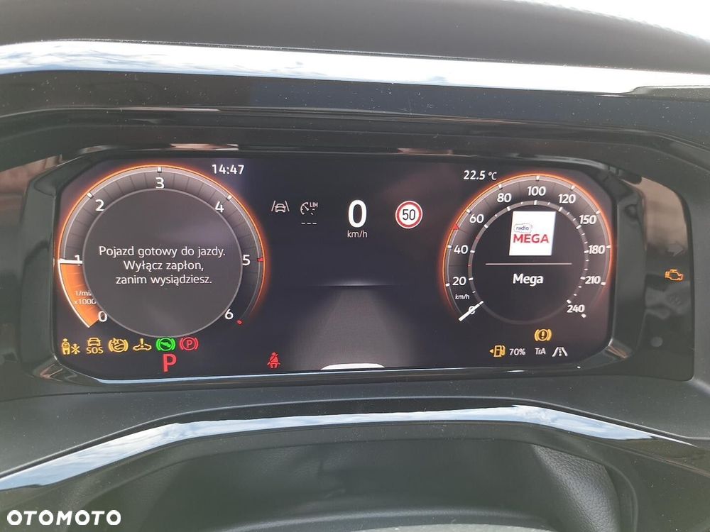 Volkswagen Multivan - 15