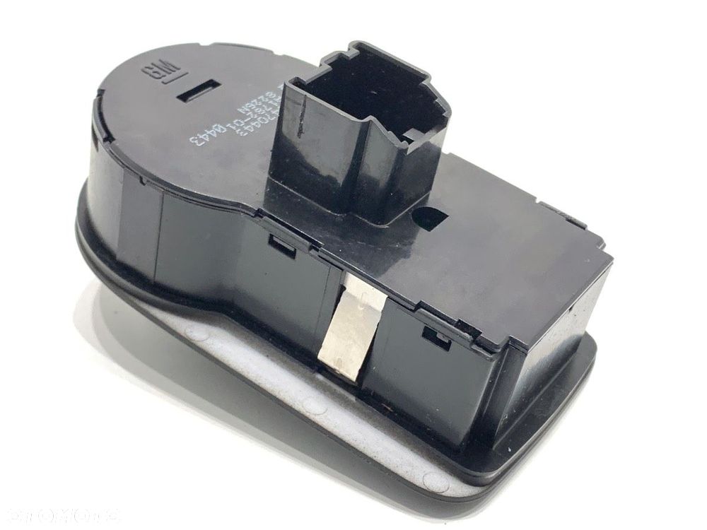 WŁĄCZNIK ŚWIATEŁ - 45.00 PLN - OPEL CORSA E (X15) 2014 - 2022 1.4 (08, 68) 55 kW [75 KM] benzyna - 2