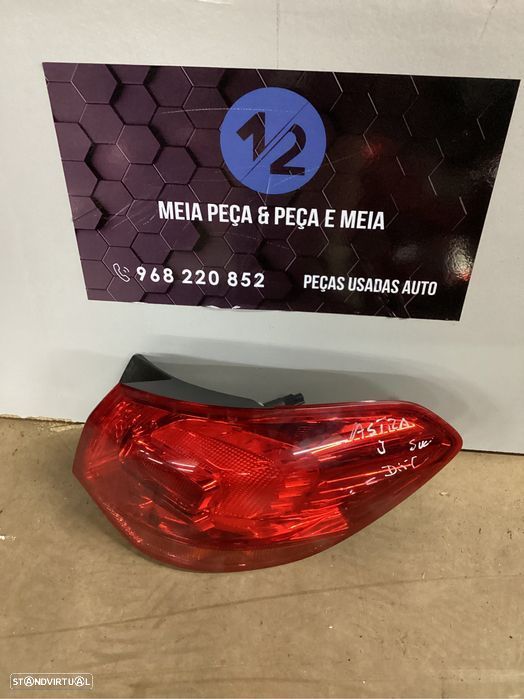 Farolim traseiro direito Opel Astra J SW - 1