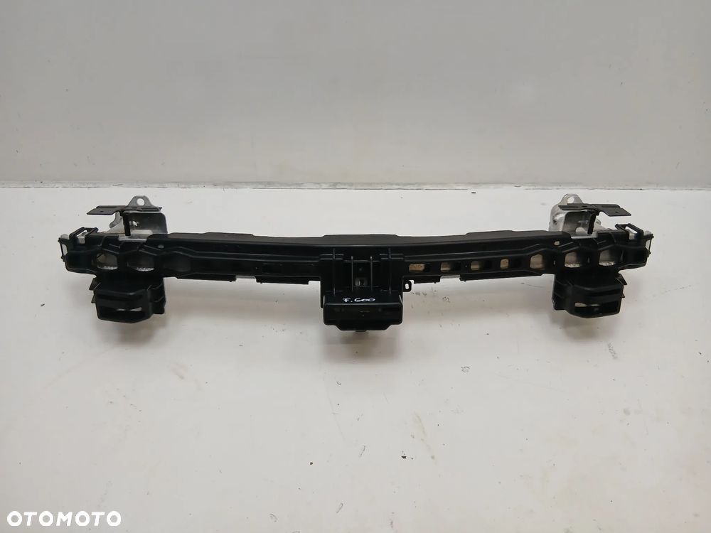 Belka wzmocnienie absorber pod przedni zderzak Fiat 600 2023-