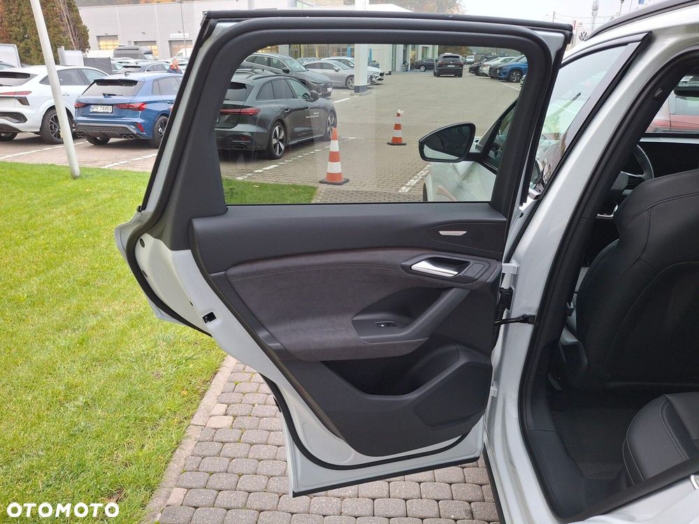 Audi SQ6 e-tron - 25