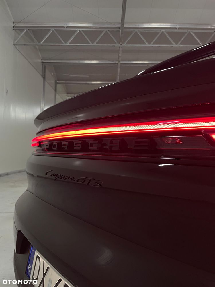 Porsche Cayenne - 10