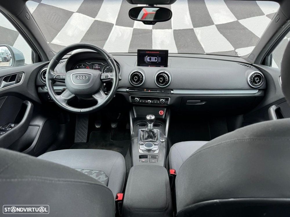 Audi A3 Limousine 1.6 TDI - 2