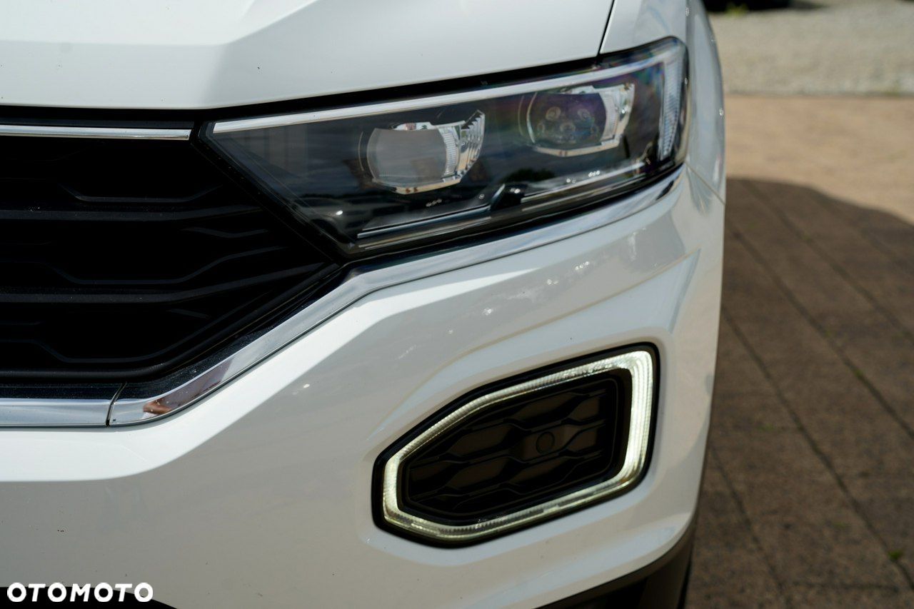 Volkswagen T-Roc - 8