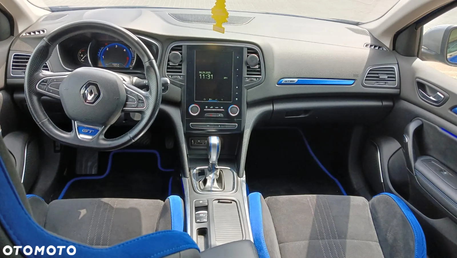 Renault Megane 1.5 dCi GT Line EDC - 9