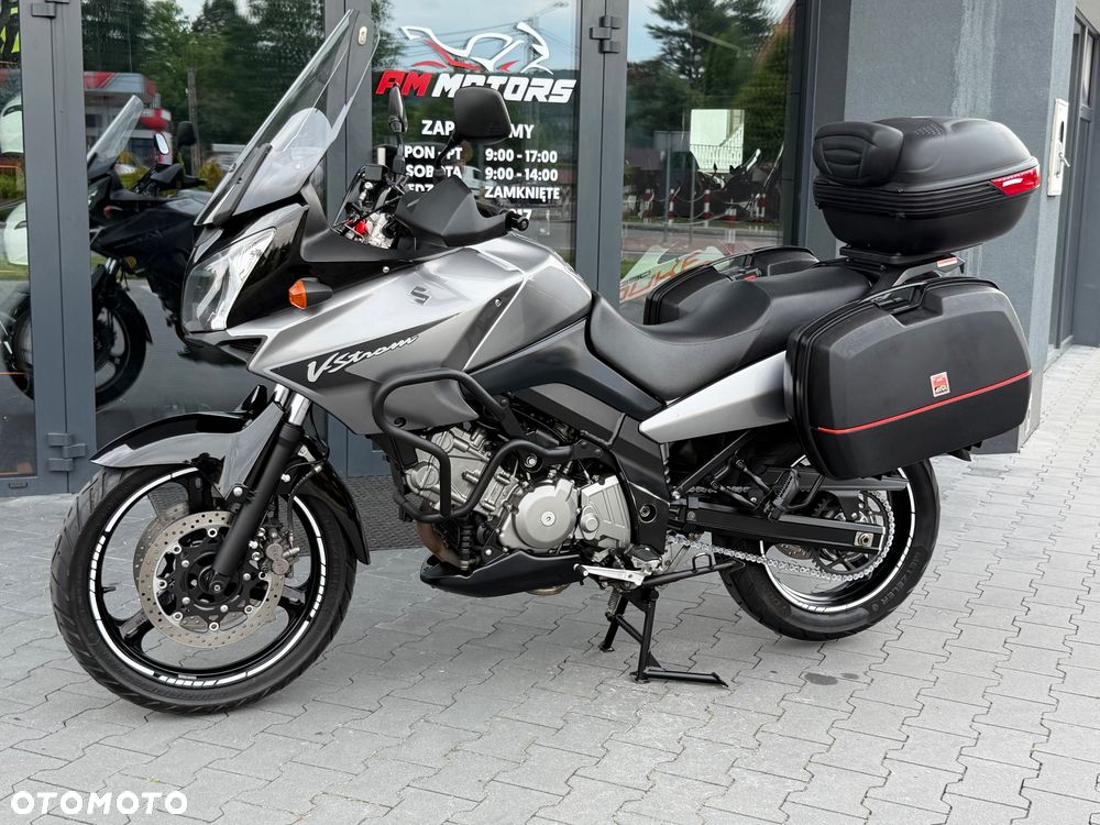 Suzuki V-STROM - 24
