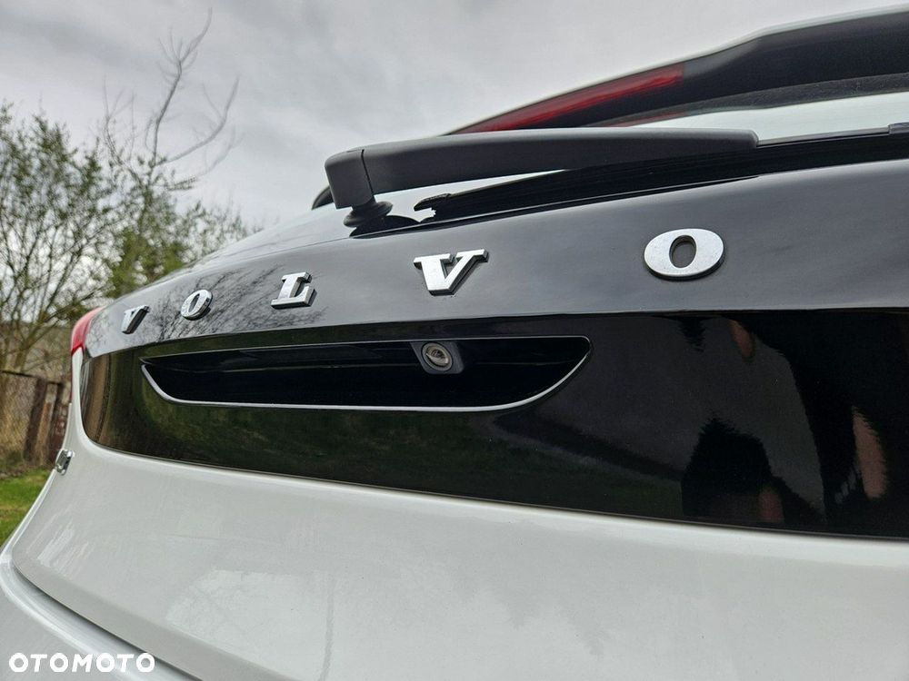 Volvo V40 D2 Momentum - 16