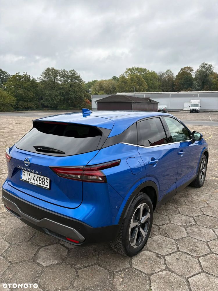 Nissan Qashqai - 25