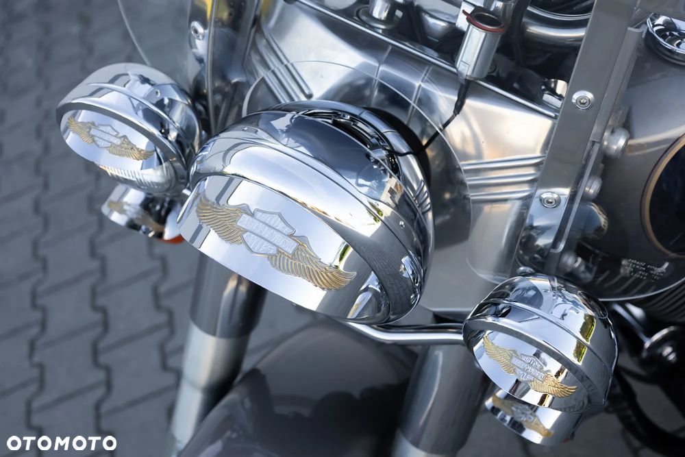 Harley-Davidson Softail Heritage Classic - 13