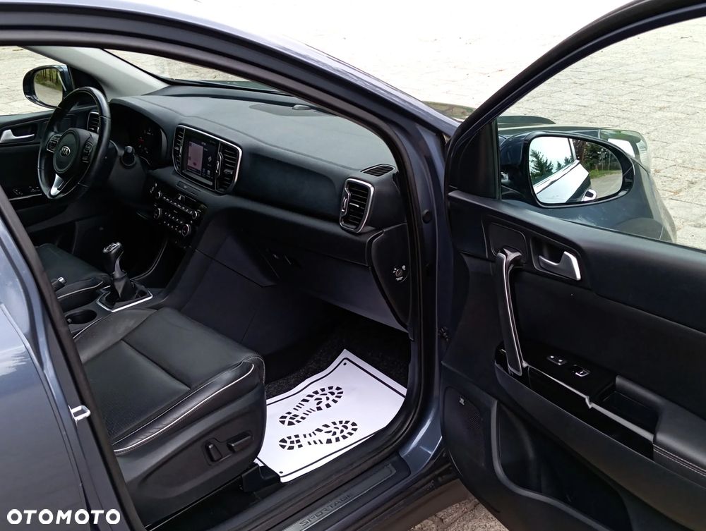 Kia Sportage 1.7 CRDI 2WD Dream-Team Edition - 19