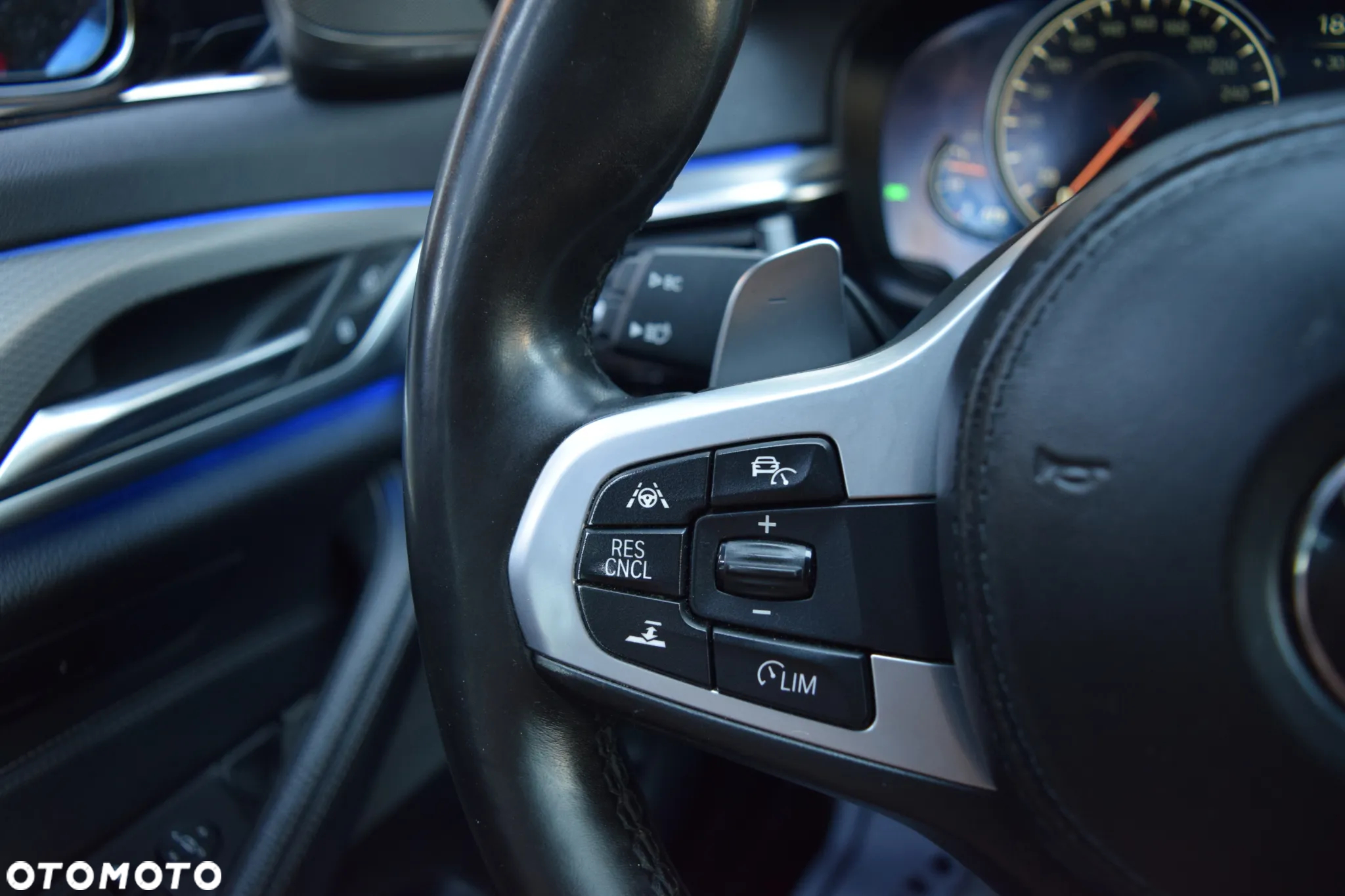 BMW Seria 5 540i xDrive M Sport sport - 23