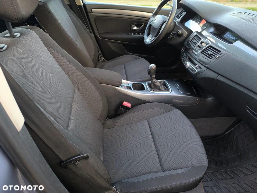 Renault Laguna 2.0 16V 140 Expression - 28