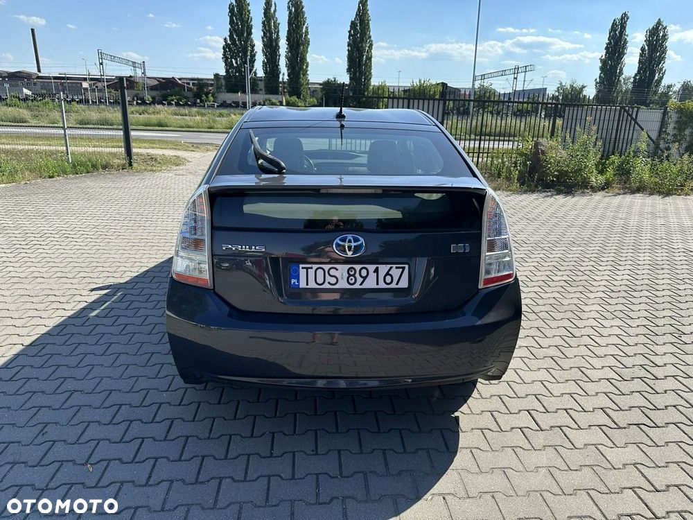 Toyota Prius - 6
