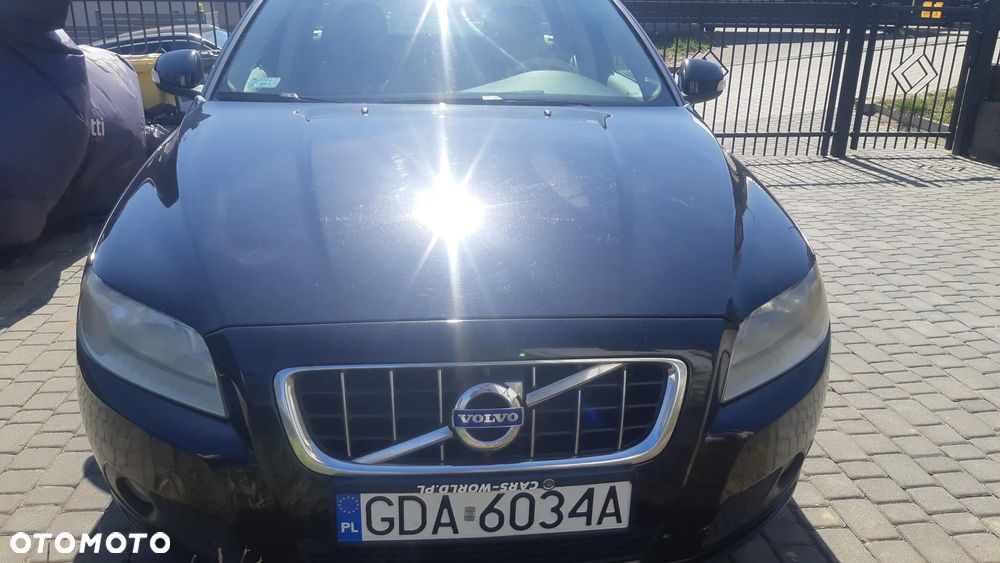 Volvo V70 2.0D Momentum - 8