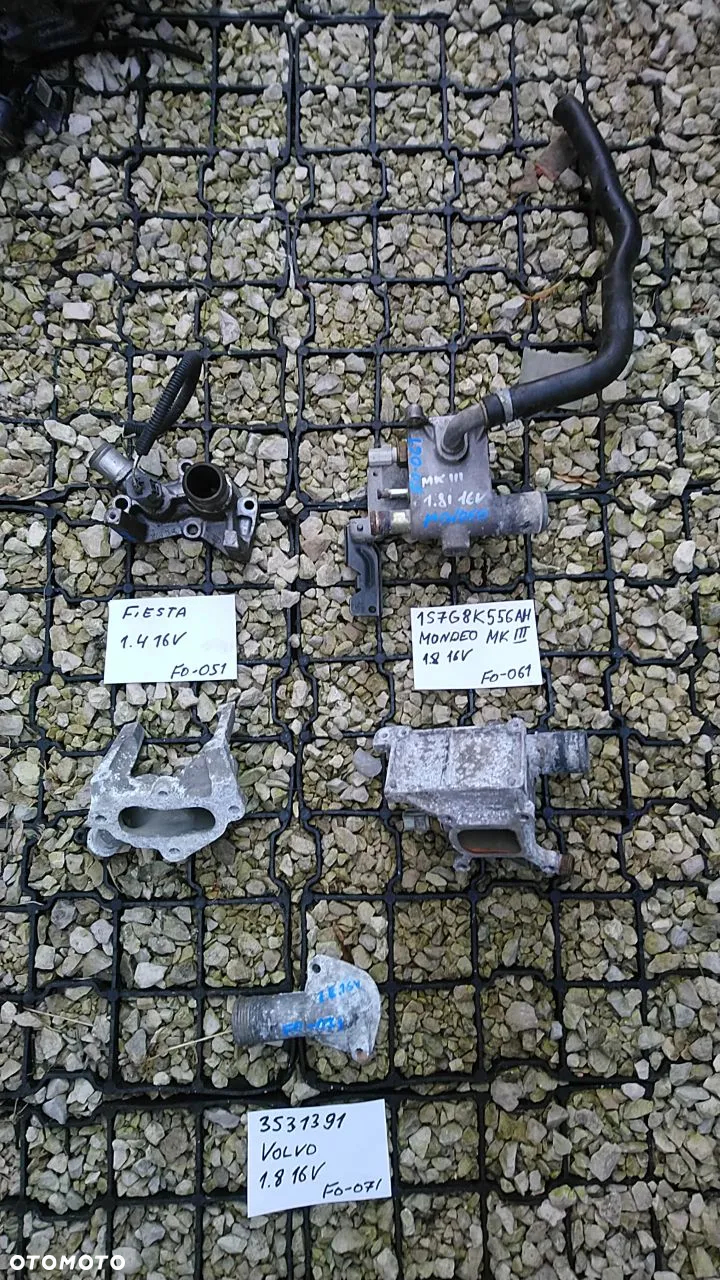 FORD / VOLVO TERMOSTAT / KRÓCIEC WODNY / POMPA WODY / MAGISTRALA / RURKA WODNA OBUDOWA TERMOSTATU - 7