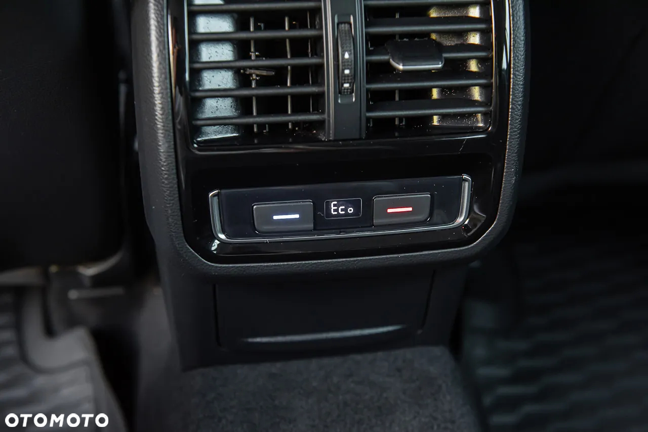 Volkswagen Passat 1.4 TSI Plug-In Hybrid GTE DSG - 30