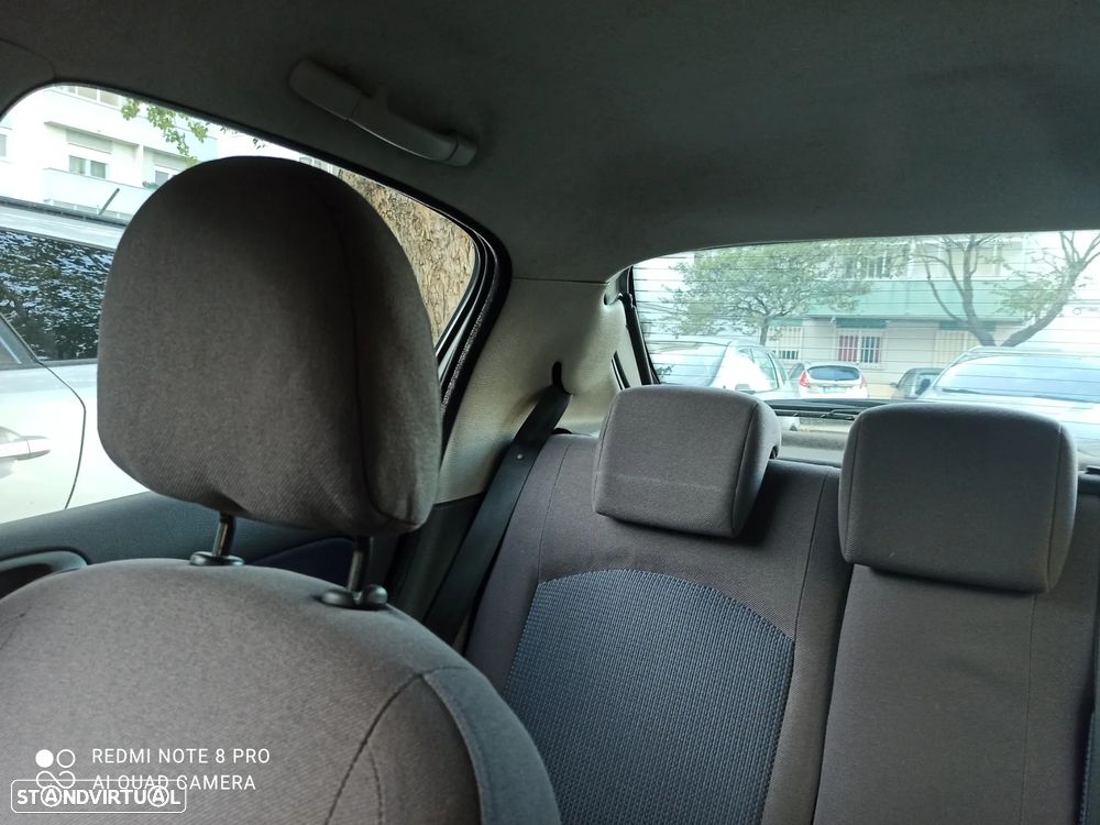 Peugeot 206 1.1 XT - 8