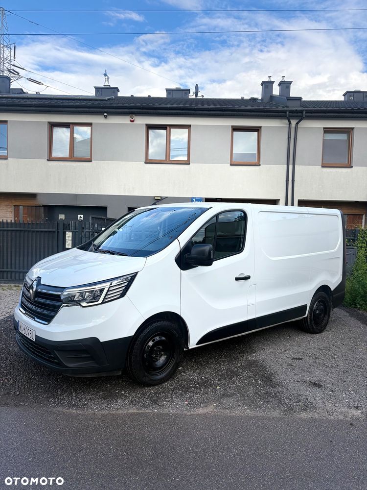 Renault Trafic - 32