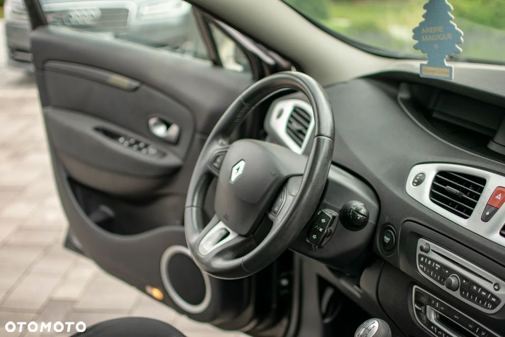 Renault Grand Scenic - 35