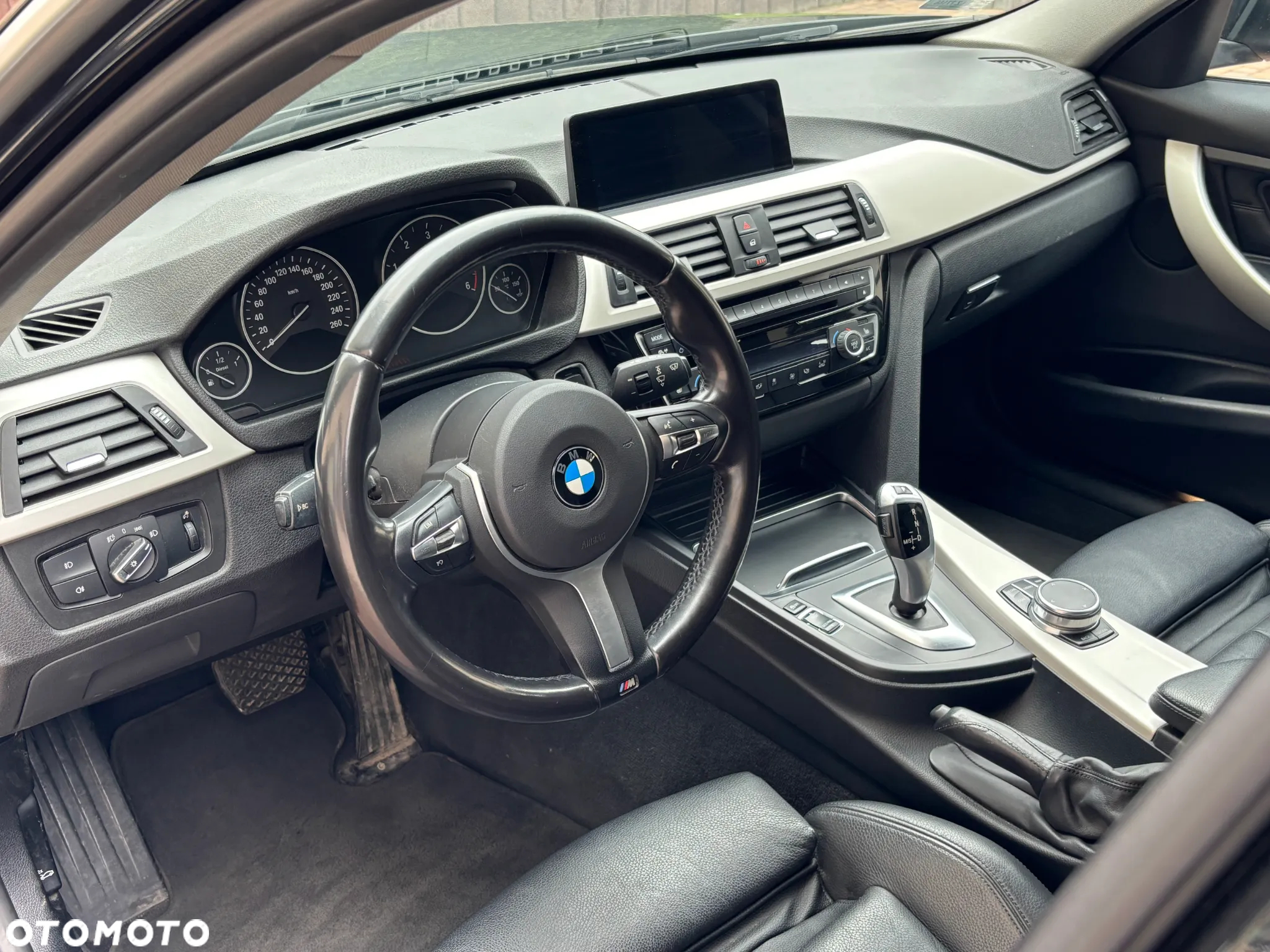 BMW Seria 3 320d Efficient Dynamics - 17