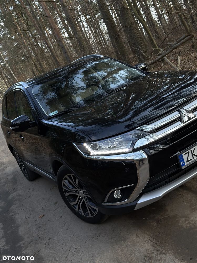 Mitsubishi Outlander 2.0 Intense + Navi 4WD CVT - 2