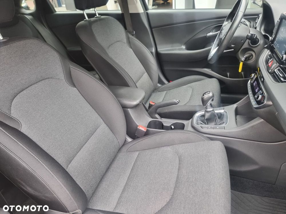 Hyundai i30 1.5 DPI Smart - 20