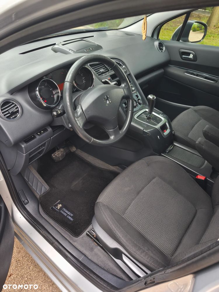 Peugeot 5008 1.6 HDi Premium - 16