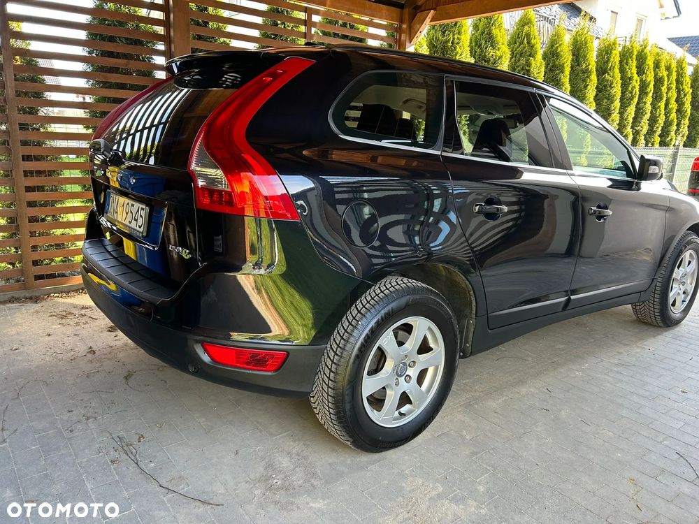 Volvo XC 60 D4 Momentum - 7
