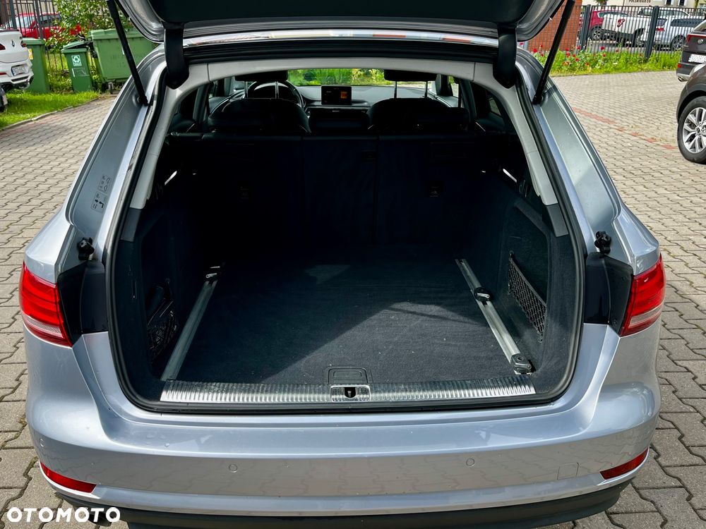 Audi A4 Avant - 22
