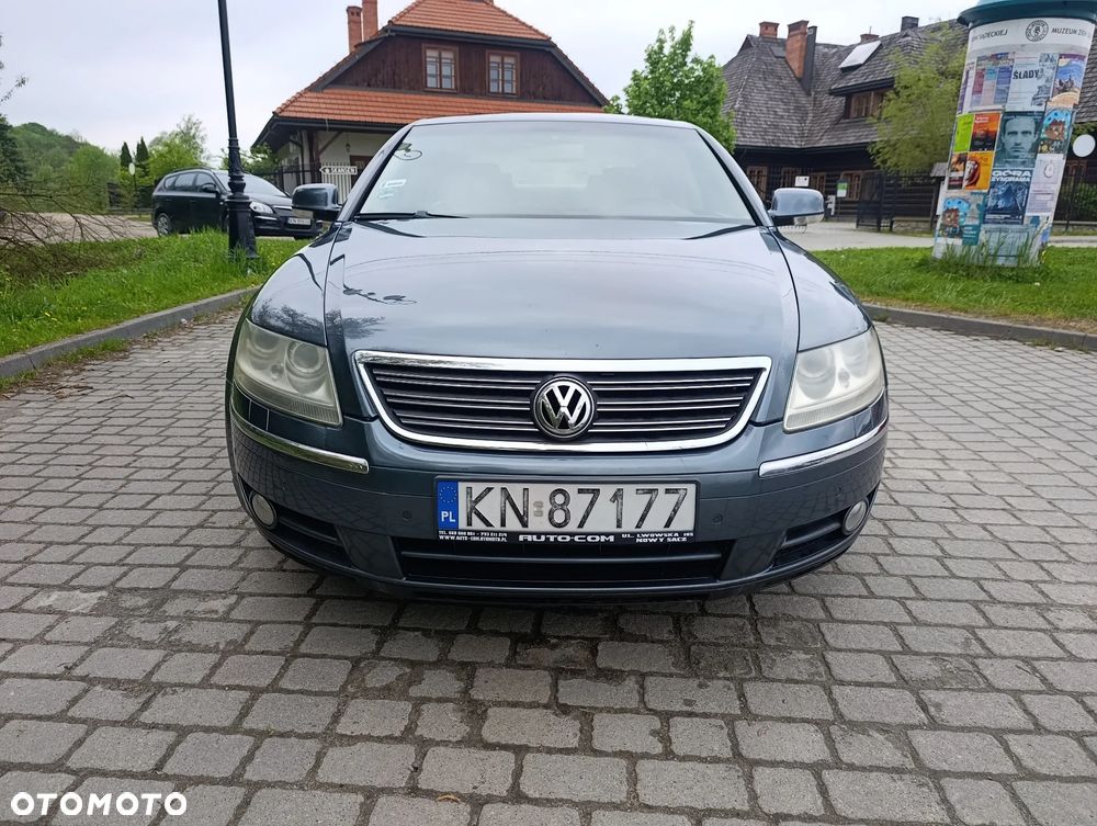 Volkswagen Phaeton - 3