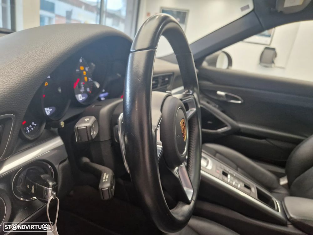 Porsche 911 (991) Carrera 2 S PDK - 19