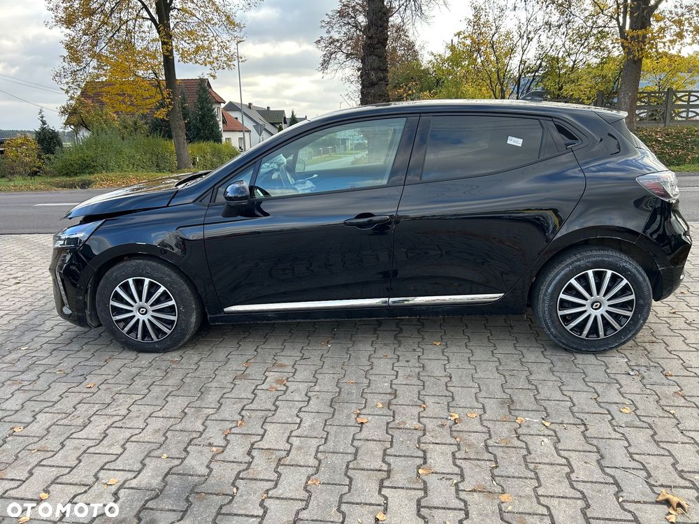 Renault Clio - 21