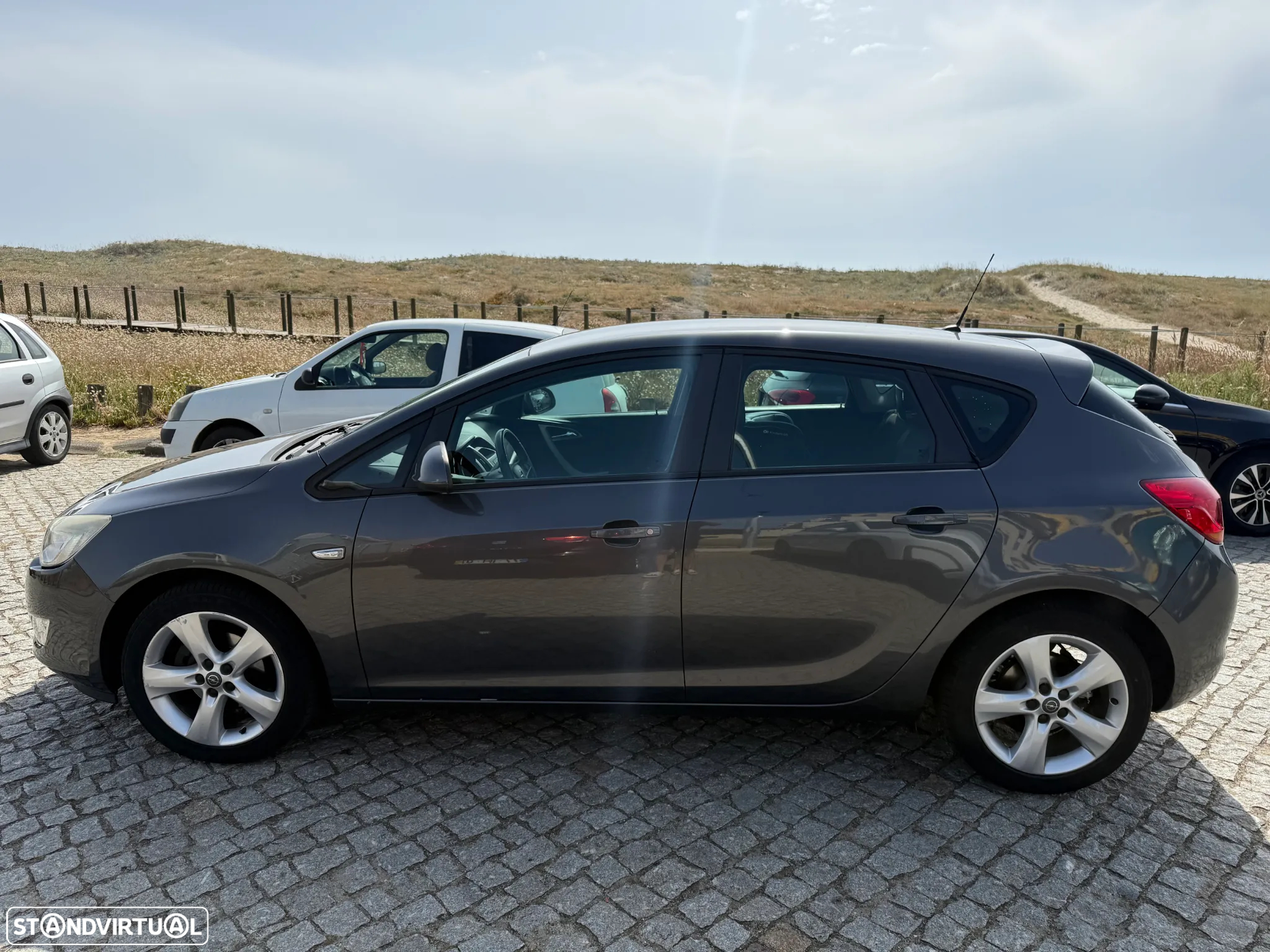 Opel Astra 1.4 Enjoy - 9