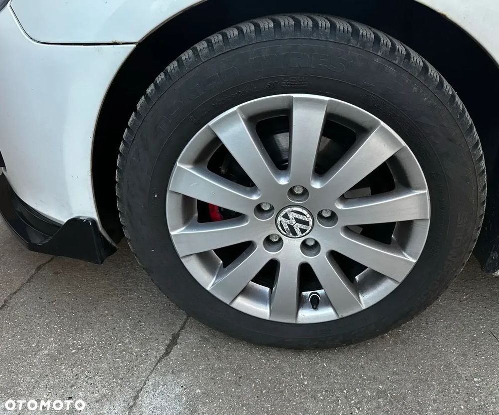 Volkswagen Golf 2.0 TDI Highline - 13