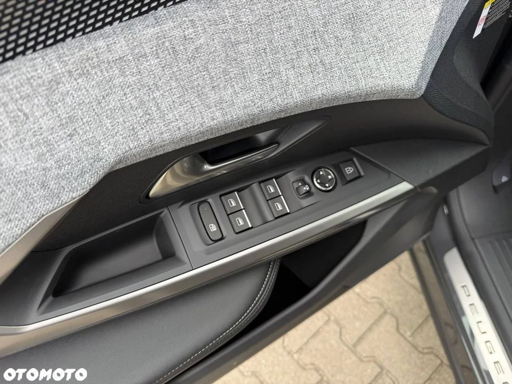 Peugeot 5008 - 19