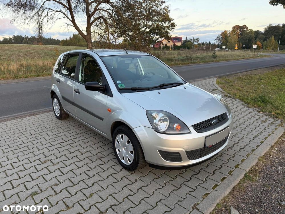 Ford Fiesta 1.4 Ambiente - 3