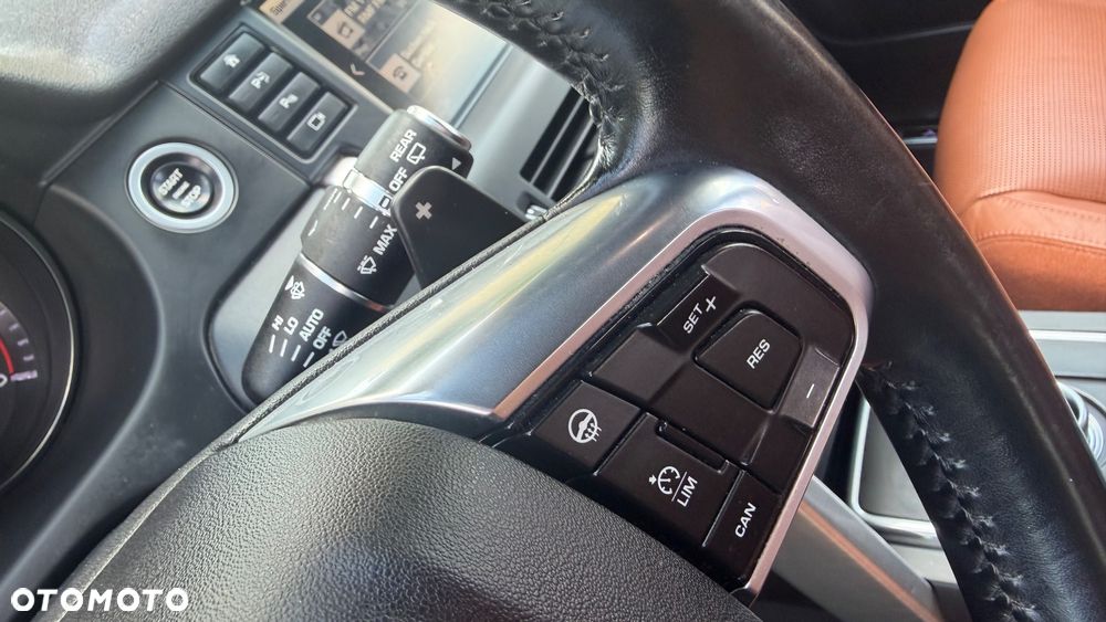 Land Rover Discovery Sport TD4 Dynamic - 25